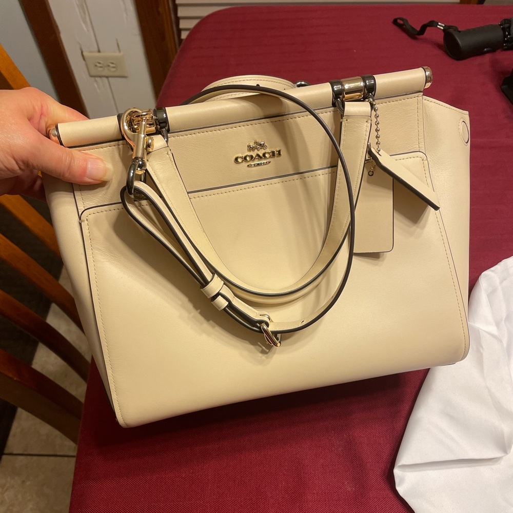 Selena Gomez Coach purse